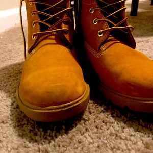 The same timberland boots as the last ones but different angles.:)